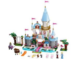 LEGO Assepoesters romantische kasteel 41055