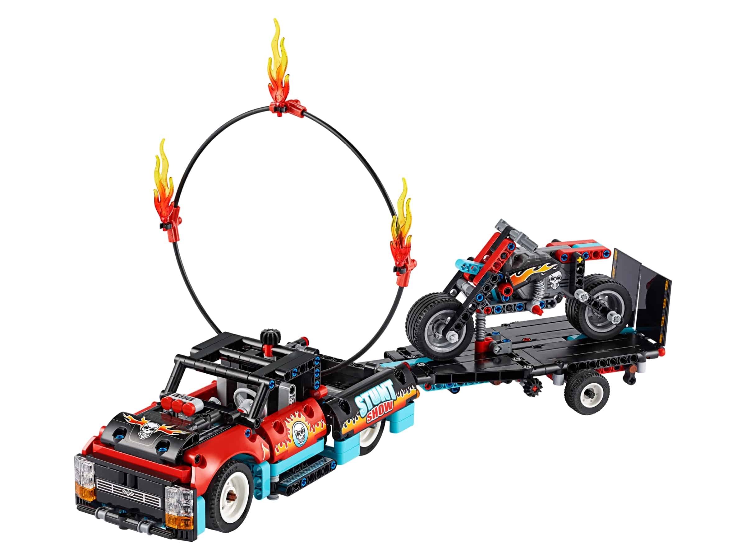 lego truck en motor voor stuntshow 42106