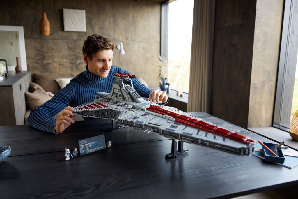 LEGO Star Wars Venator-Class Republic Attack Cruiser (UCS) 75367