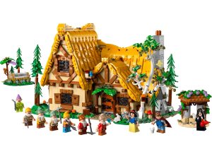 LEGO Huisje van Sneeuwwitje en de zeven dwergen 43242